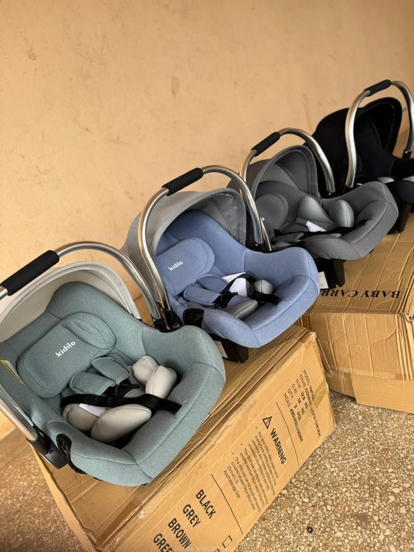 BABY INFANT CARSEAT